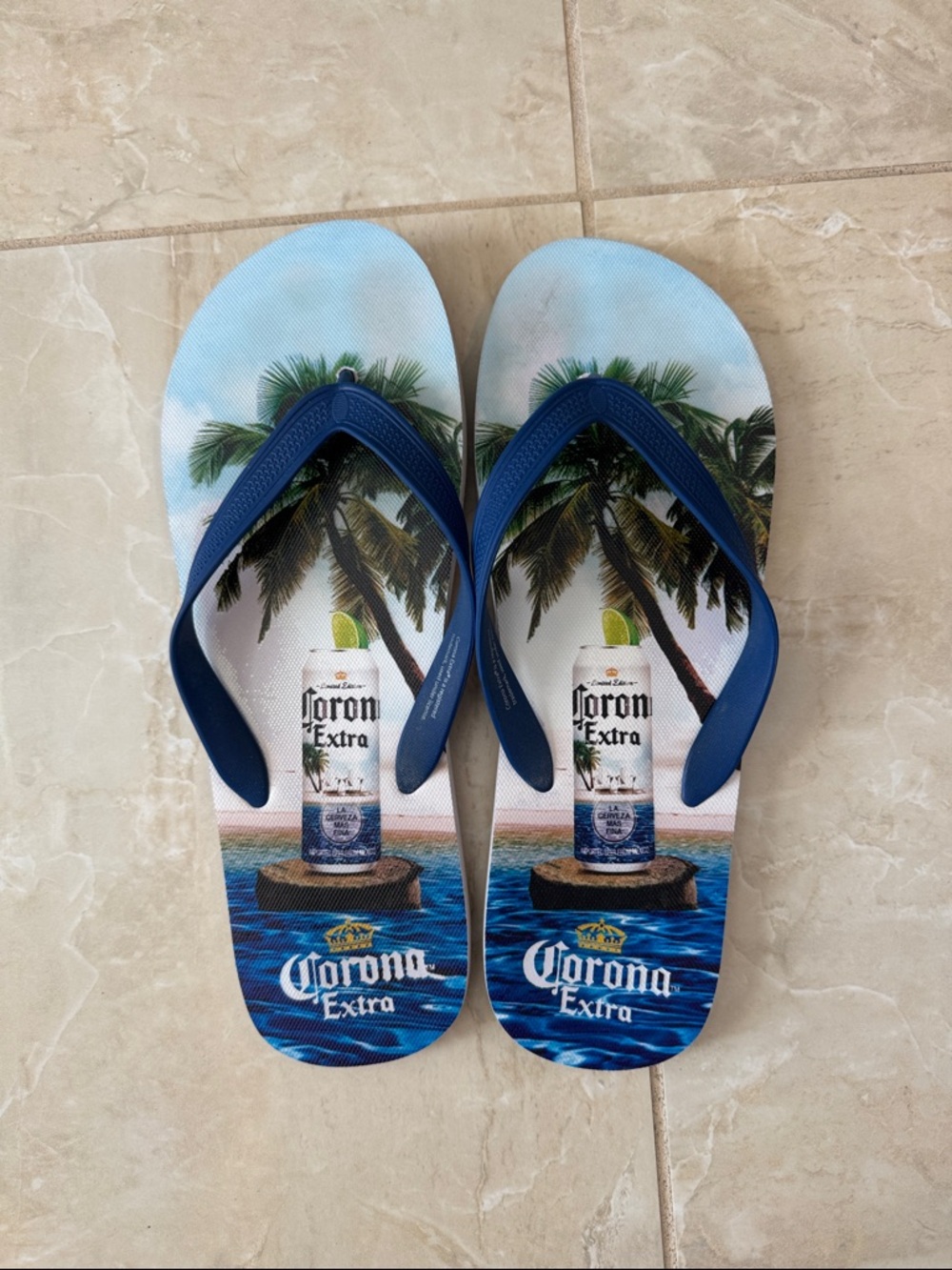 Corona Blue Tropical Print Flip-Flops size 12.5